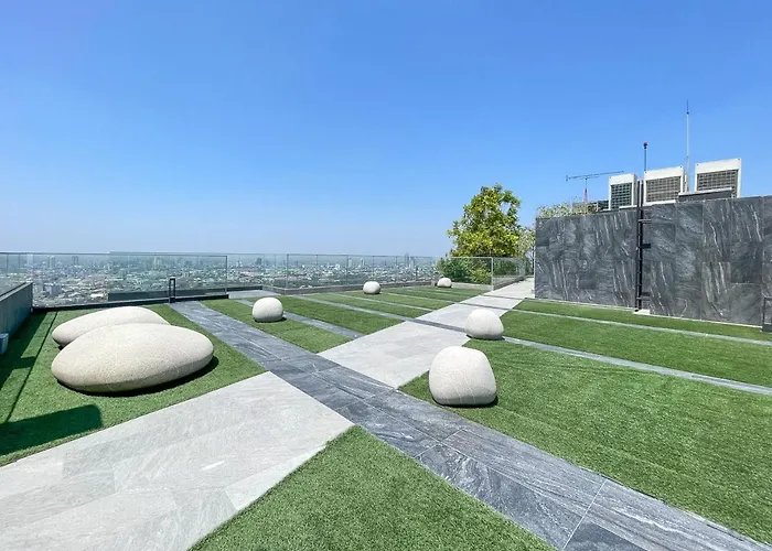 Lejlighed 500m To Bts L Large 50 Sqm L Sky Pool And Gym *