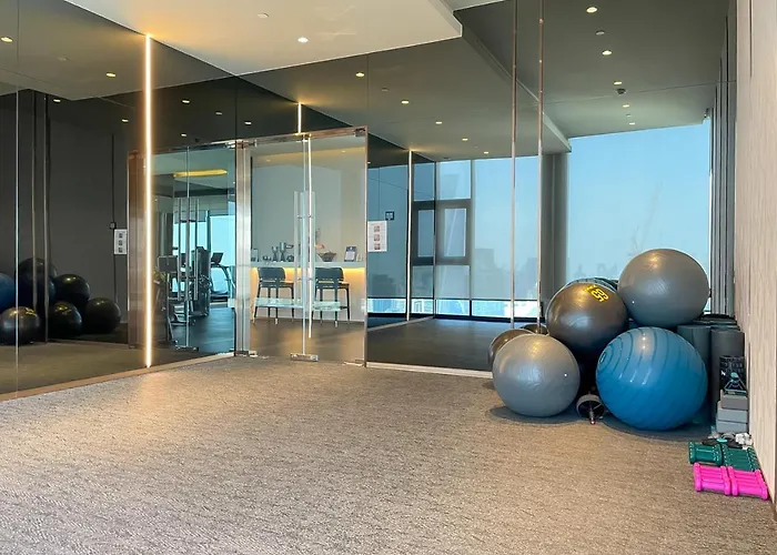 Lejlighed 500m To Bts L Large 50 Sqm L Sky Pool And Gym